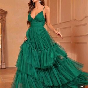 SHEIN Emerald Green Spaghetti Strap Tiered Tulle Maxi Dress